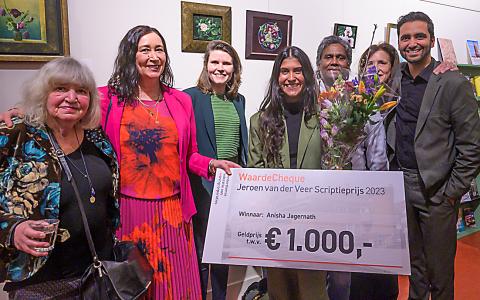 Jeroen van der Veer scriptieprijs 2024 - winnaar Anisha Jagenath 