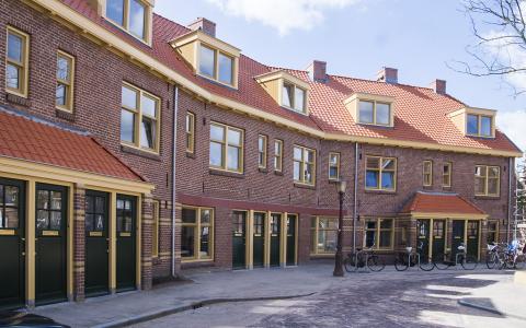 Van der Pekbuurt - gerenoveerde woningen van Ymere - 2018