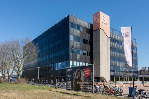 Kantorengebouw B. Amsterdam