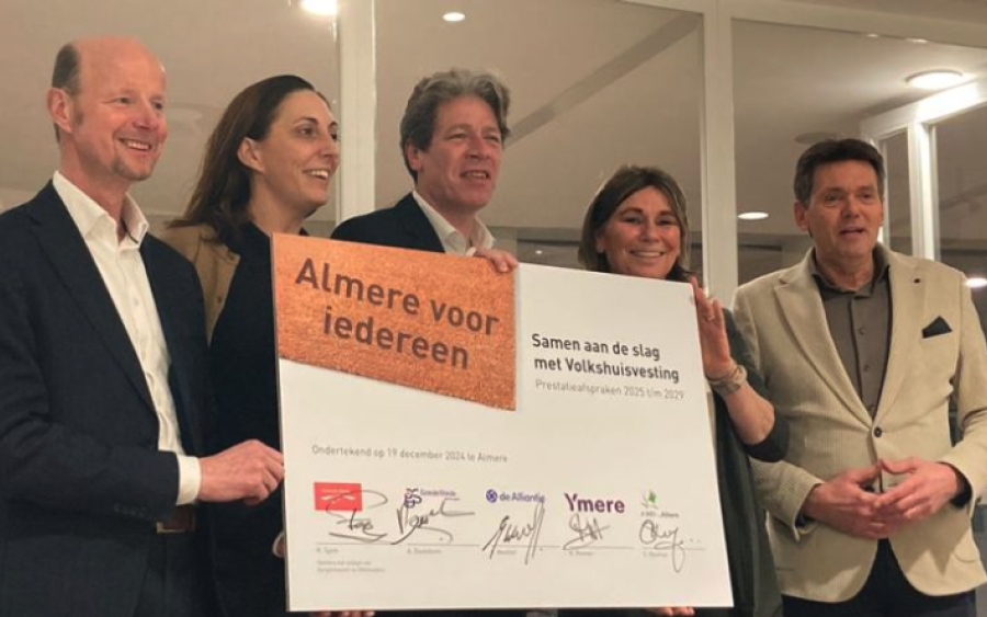 Koen Westhoff (links), Paul Tang (midden) en Arjan Deutekom (rechts).