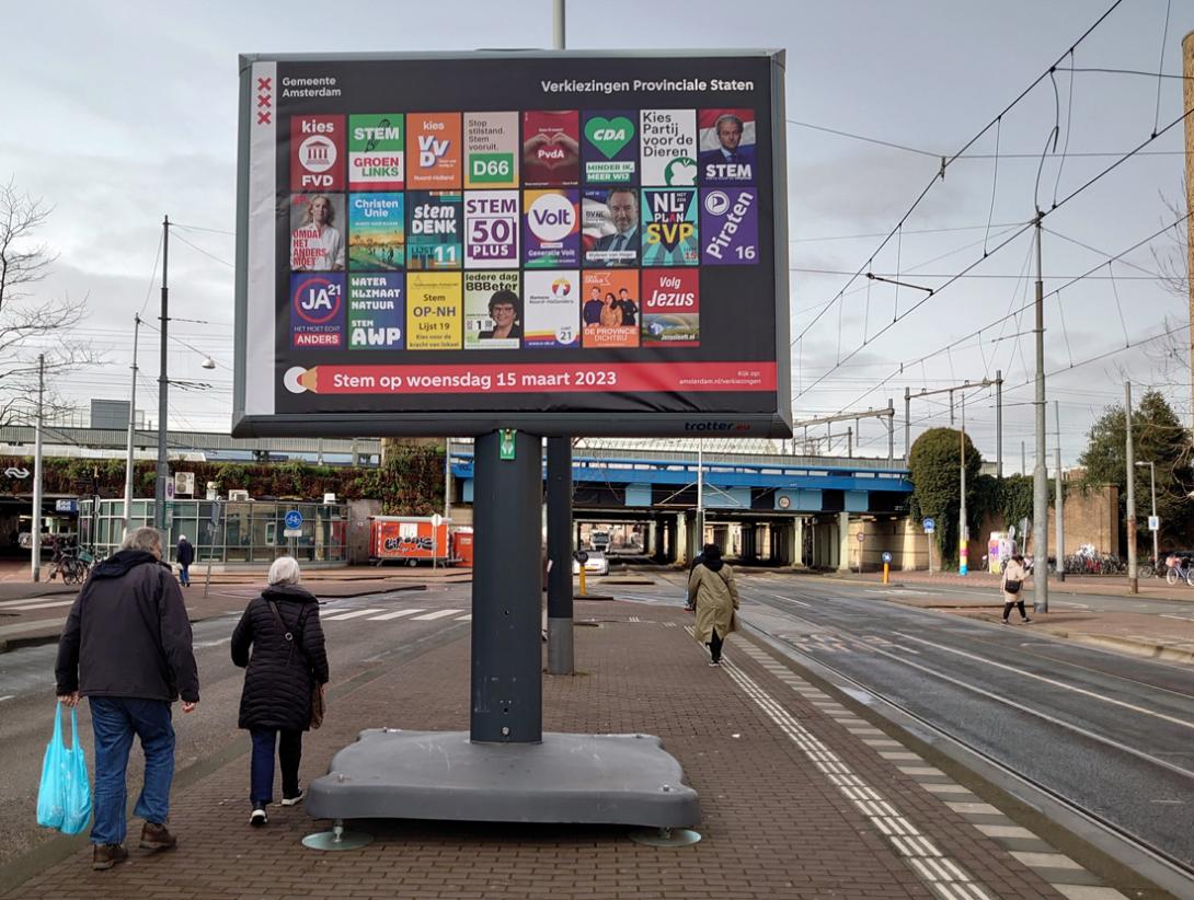 Verkiezingsbord PS 2023 Amsterdam - foto Bert Pots