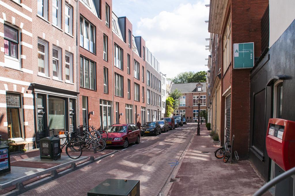De Schoolstraat in Amsterdam-West. Foto: Nico Boink