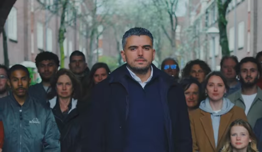 PvdA-lijsttrekker Sofyan Mbarki, in het huidige college wethouder economische zaken, arbeidsmarkt, jongerenwerk en sport. PvdA-lijsttrekker Sofyan Mbarki, in het huidige college wethouder economische zaken, arbeidsmarkt, jongerenwerk en sport.