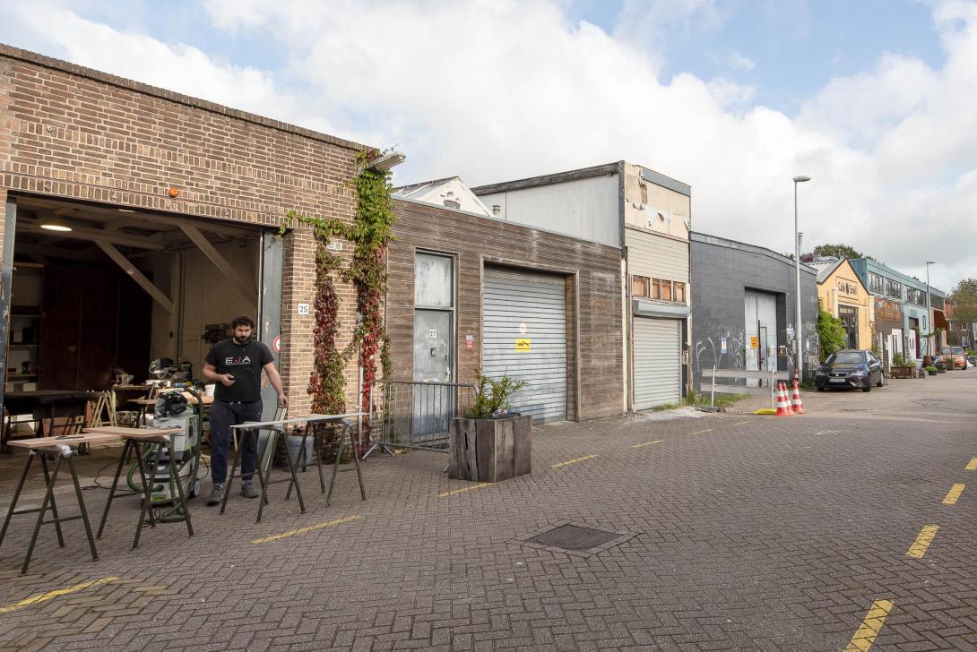 Tijdelijk bedrijventerrein  in de Papaverhoek dat in 2026 gesloopt gaat worden. 