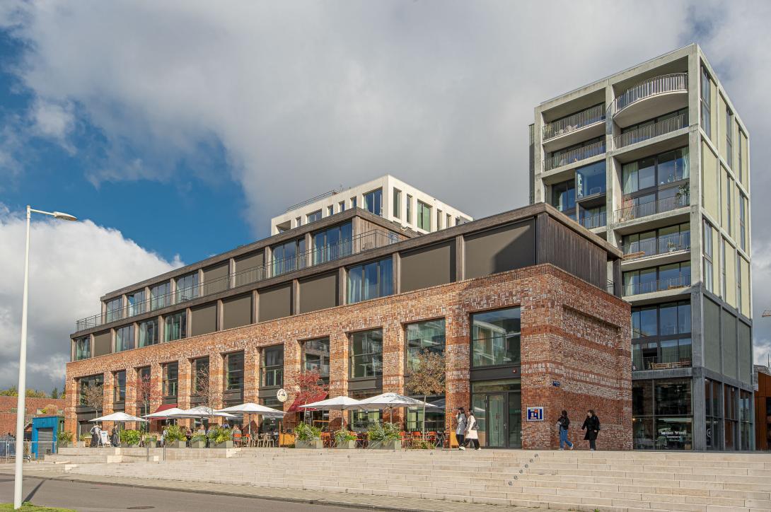 Café restaurant Papillon aan de Papaverweg 