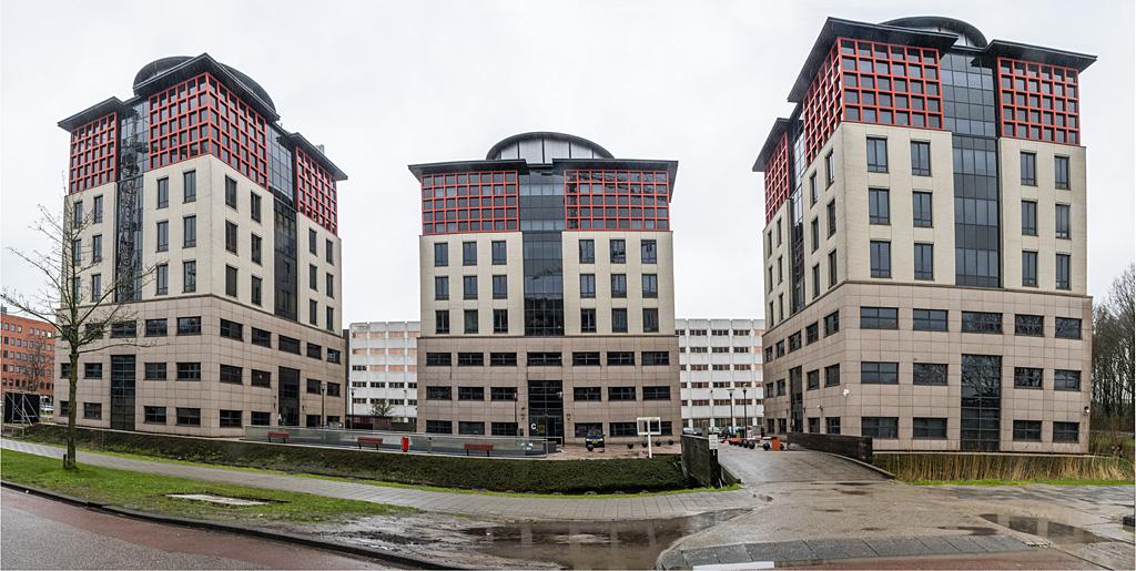 Trinity Building in Amsterdam Zuidoost - tot woningen verbouwde kantoren